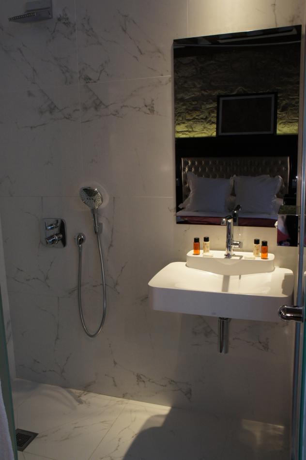 Tonic Hotel Saint Germain - Salle de bain